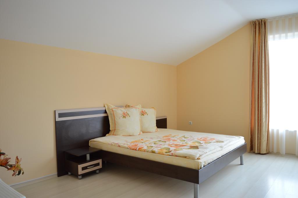 Zafo Hotel Sinemoretz Habitación foto